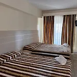 Grand Victoria Hotel Hanioti