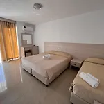 Hotel Grand Victoria 2*