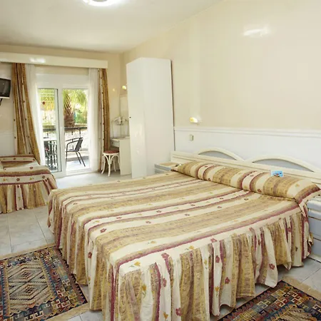 Grand Victoria Ξενοδοχείο 2*