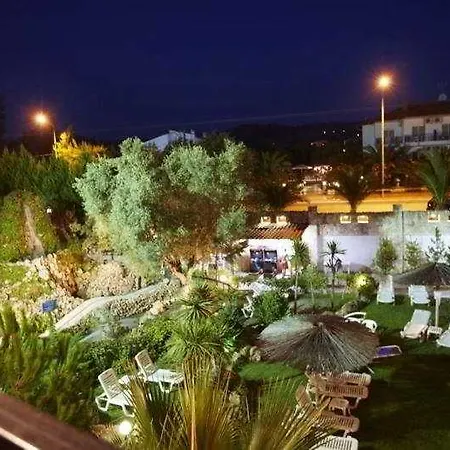 Grand Victoria Ξενοδοχείο