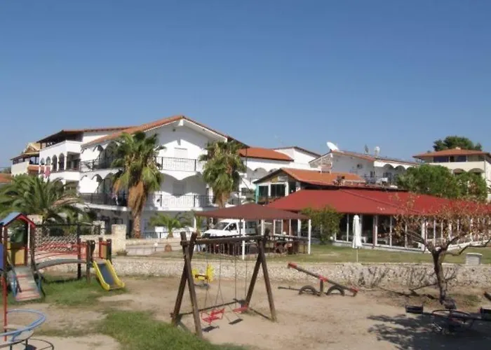 Grand Victoria Hotel 2*