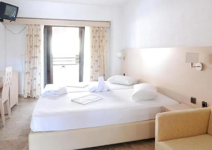 Grand Victoria 2*