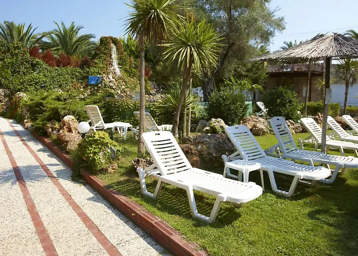 Grand Victoria Hanioti