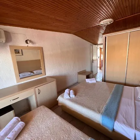 Grand Victoria 2* Hanioti