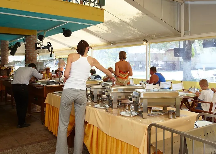 Grand Victoria Hotell Hanioti