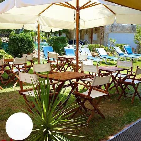 Grand Victoria Hotel 2*