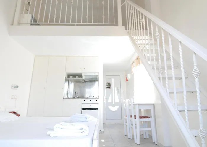 Отель Grand Victoria Ханиоти