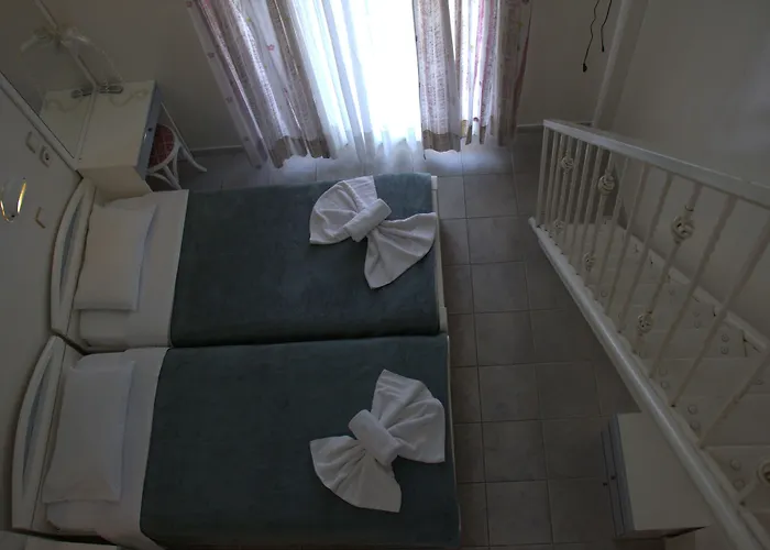 Grand Victoria Отель