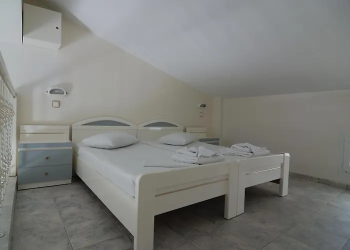 Grand Victoria Ханиоти