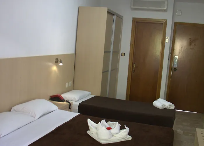 Grand Victoria Ханиоти