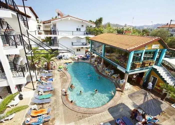 Grand Victoria Отель Ханиоти