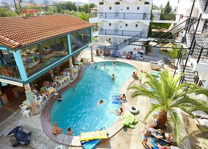 Отель Grand Victoria